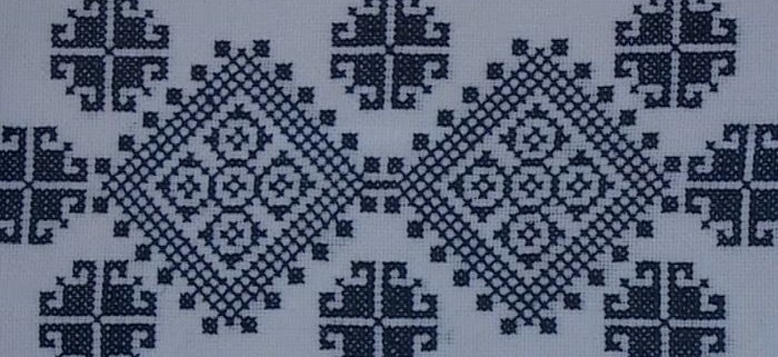 MУЗЕЈ РС И КУЛТУРНИ ЦЕНТАР ТЕСЛИЋ 29. НОВЕМБРА У ТЕСЛИЋУ ПРЕДСТАВЉАЈУ ИЗЛОЖБУ „ЗМИЈАЊСКИ ВЕЗ-СВЈЕТСКО НЕМАТЕРИЈАЛНО БОГАТСТВО" 2