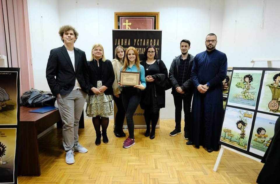 ИЗЛОЖБА КАРИКАТУРА БОЈАНА ЈОКАНОВИЋА У ТЕСЛИЋУ 1