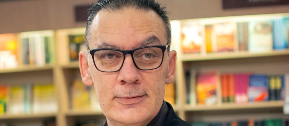 10. DECEMBRA U TESLIĆU PROMOCIJA ROMANA IGORA MAROJEVIĆA - OSTACI SVETA 1