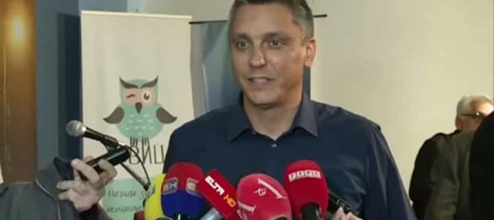 ROMAN „NIJE INSTAGRAM GUMA NA BICIKLU“ AUTORA VLADIMIRA KALAMANDE DOBITNIK OVOGODIŠNjE „SOVICE“ 1