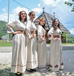 1. AVGUSTA PROMOCIJA TESLIĆKOG VEZA 13