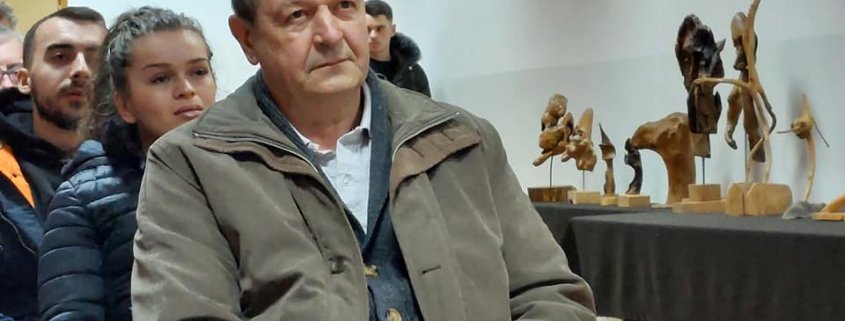 UMJETNIČKOM IZLOŽBOM  I PRIGODNIM PROGRAMOM OBILJEŽEN DAN REPUBLIKE 4