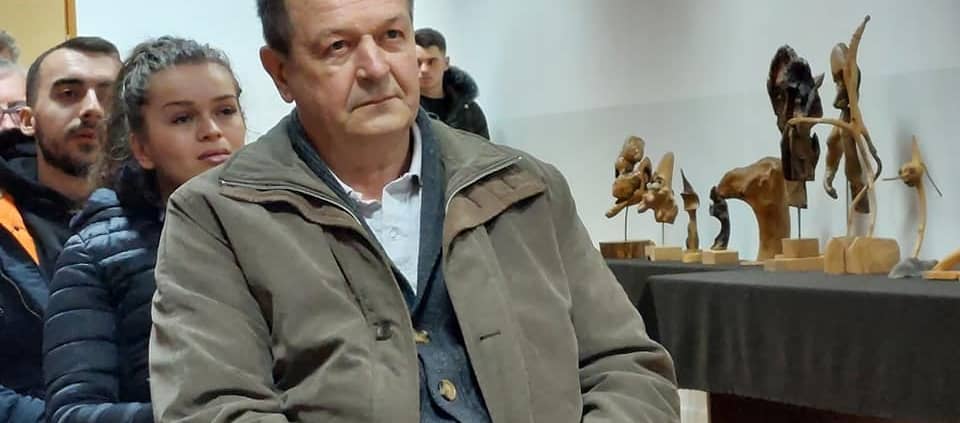 УМЈЕТНИЧКОМ ИЗЛОЖБОМ  И ПРИГОДНИМ ПРОГРАМОМ ОБИЉЕЖЕН ДАН РЕПУБЛИКЕ 1