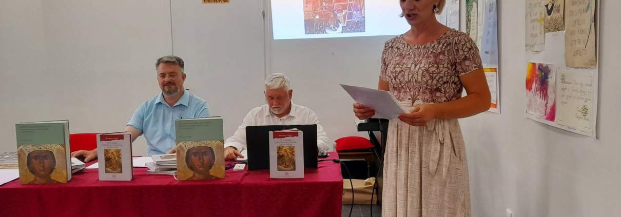 ODRŽANA PROMOCIJA KNJIGA: ,,DJELA I STILOVI UMJETNOSTI SRPSKE PRAVOSLAVNE CRKVE U DALMACIJI" I ,,PUTOVANJE SRPSKOM KULTUROM DALMACIJE" 1