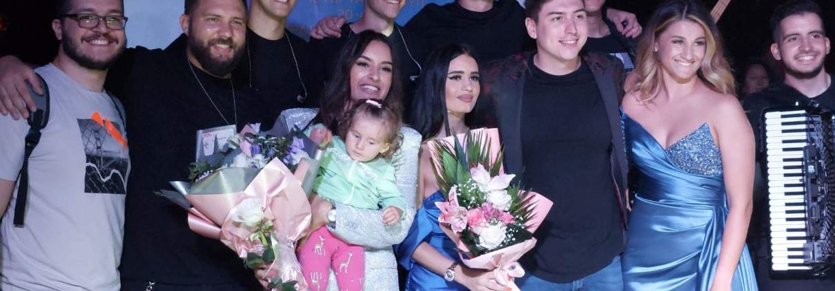 КОНЦЕРТ НИКОЛИНЕ ЂЕКАНОВИЋ У ТЕСЛИЋУ 1