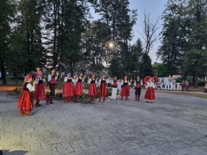 НАСТУПИ КУЛТУРНО-УМЈЕТНИЧКИХ ДРУШТАВА У СКЛОПУ ,,ТЕСЛИЋКОГ ЉЕТА" 3