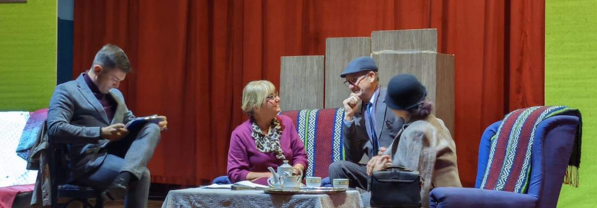 ОДРЖАНА ПРЕДСТАВА „ЧАЈ У ПЕТ" 1