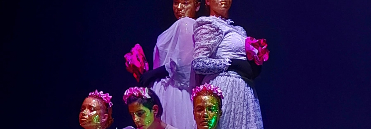 PREDSTAVA ,,ROĐENE" 1