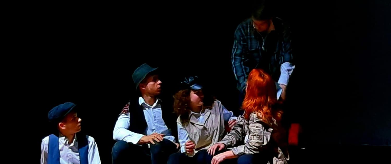 ПРЕДСТАВА ,,МАГАРЕЋЕ ГОДИНЕ" У ТЕСЛИЋУ 1