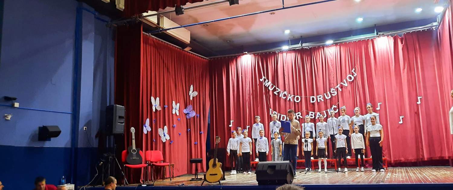 КОНЦЕРТ МУЗИЧКОГ ДРУШТВА ,,ИСИДОР БАЈИЋ" У ТЕСЛИЋУ 3